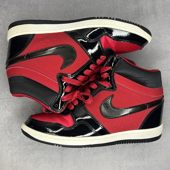 🔥🔥🔥Nike Force Dunk Sky High Hidden Wedge Heel Blk Red Women Sneaker Size: 9.5🔥🔥🔥 - Picture 8 of 10